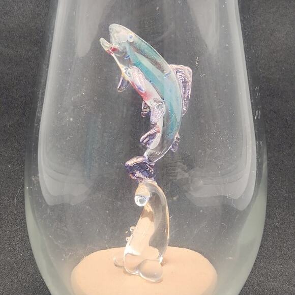 Unique Clear Glass Vase With Multi-Colored Glass Fish Suspended Inside Art Gift - Picture 7 of 13